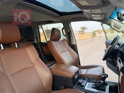 تۆیۆتا لاندكروزر پرادۆ